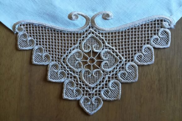 Lace Corner Embroidery Design Review